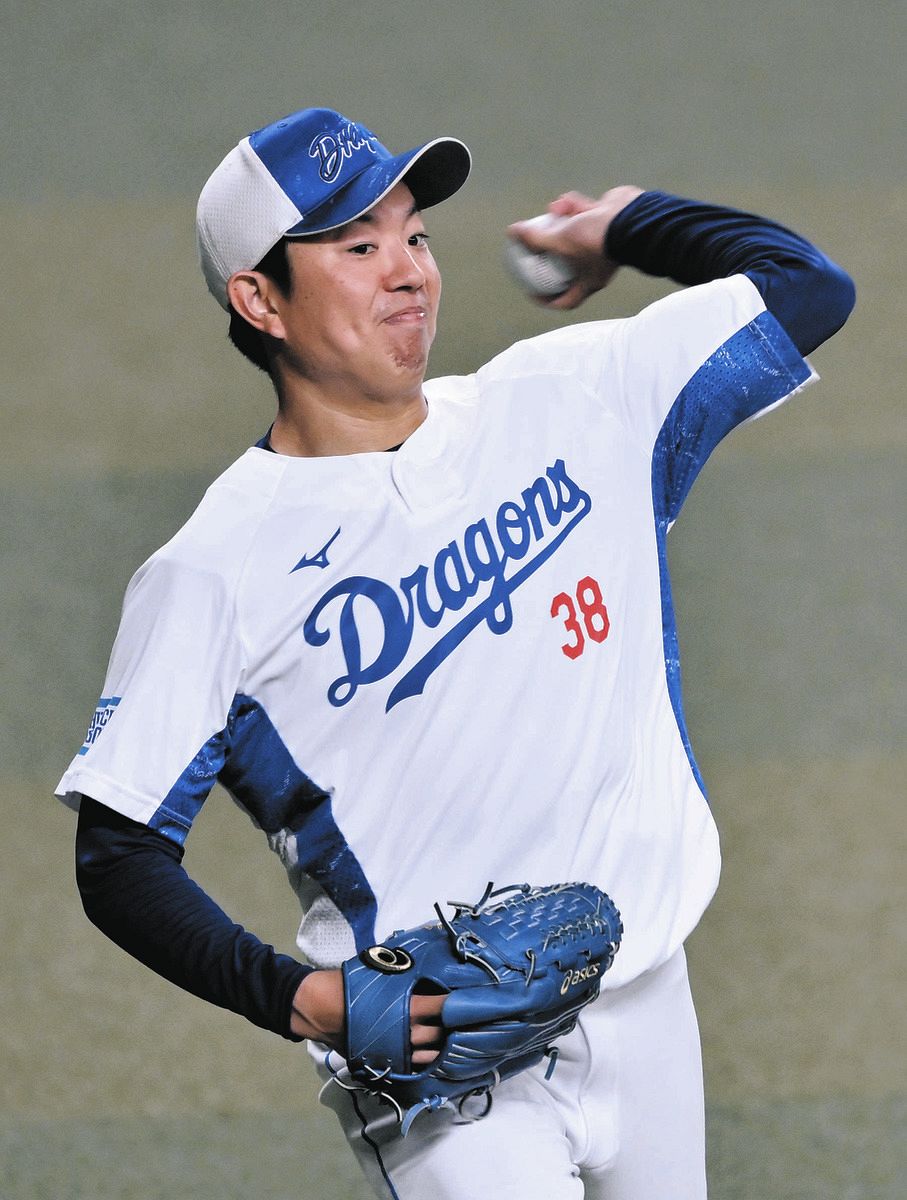 中日ドラゴンズ 松葉選手38 パーカー 中日ドラゴンズ 松葉選手38 パーカー 38 松葉 貴大 | 中日
