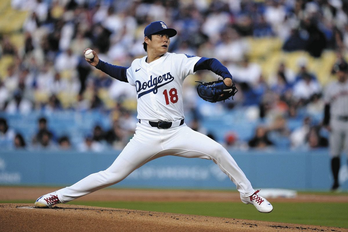 山本由伸、まさかの満塁被弾…3回に四球3つで走者をためる、めずらしく