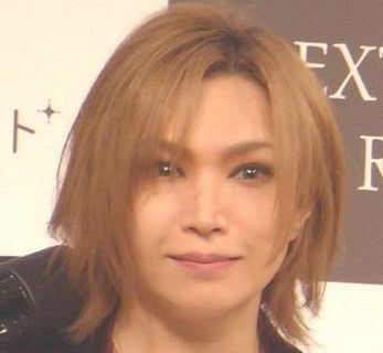 マネージャー…羽田へ引き返しました」ゴールデンボンバー鬼龍院翔の