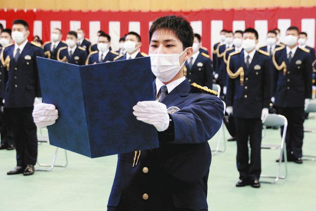 県民の安全な社会 実現へ努力を誓う 県警察学校入校式 中日新聞web