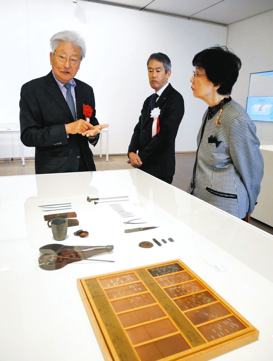 和田瑾斎作 宝塔香合 高橋介州識 茶道具 共箱　V830　N1 和田瑾斎作 宝塔香合 高橋介州識 茶道具 共箱 V830 N1 輪島塗