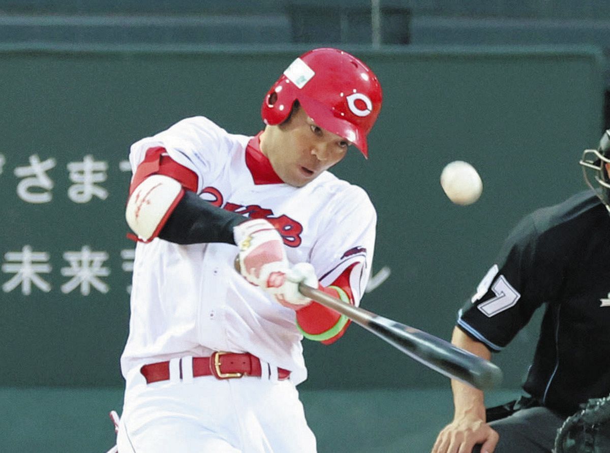 広島・秋山翔吾が右ひざ手術「半月板部分切除」復帰時期は未定：中日