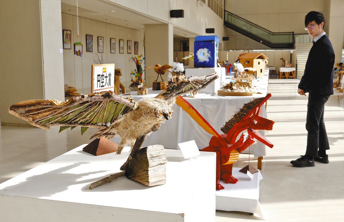 想像力豊かな木の造形作品 全国子どもコンクール金賞に関・倉知小の滝