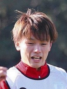 鹿島 Fw上田がモデルの由布菜月と結婚を発表 中日スポーツ 東京中日スポーツ