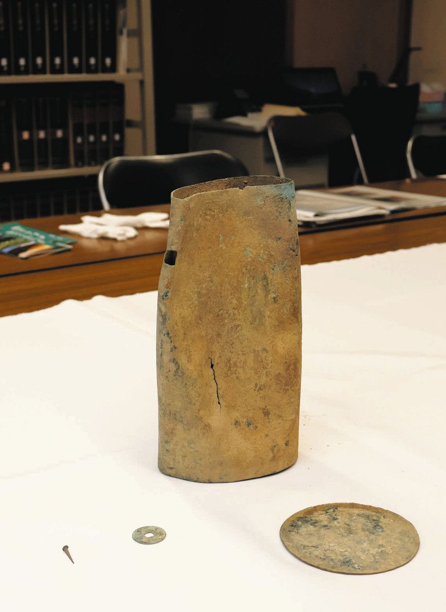 白山・大汝峰で経塚発見 鎌倉初期の「埋経供養」と確認：北陸中日新聞Web