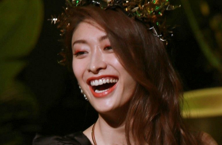 山田優、「＃カギ編み」カラフルな手編みストール写真にフォロワー