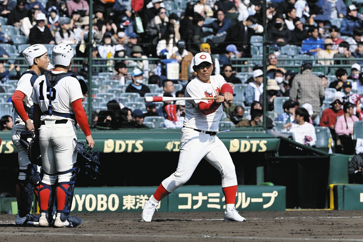 智弁和歌山・中谷仁監督、プロ野球選手経験者で戦後5人目の春夏通算 