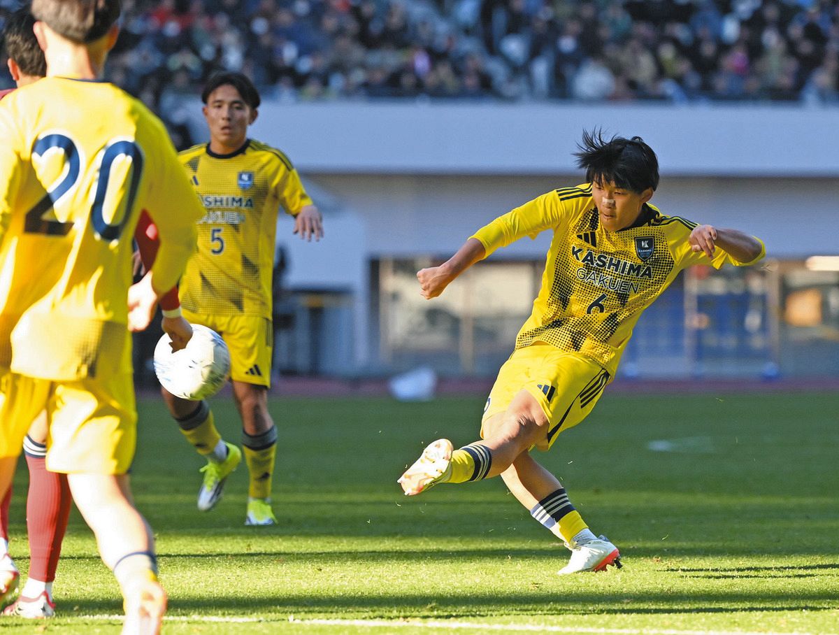 高校サッカー】「どう見ても逆だなぁ！」準決勝第2試合『鹿島VS柏』に