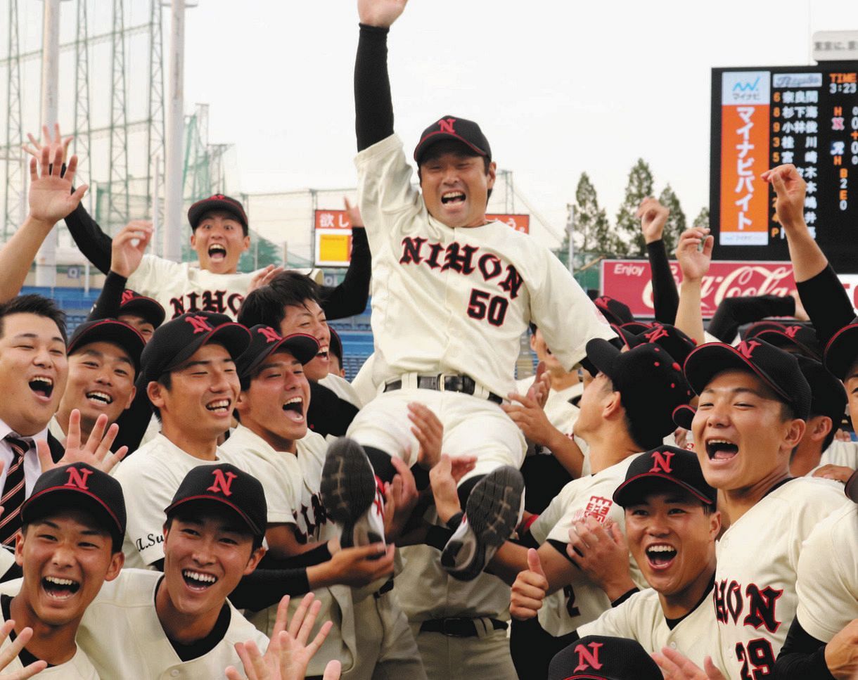 巨人コーチの兄 片岡監督就任1年目で日大1部復帰決める ドラフト候補152キロ右腕が連投 東都大学野球 中日スポーツ 東京中日スポーツ 巨人コーチの兄 片岡監督就任1年目で日大1部復帰決める ドラフト候補152キロ右腕が連投 東都大学野球 中日スポーツ 東京中日スポーツ
