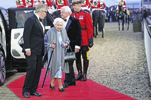 在位70年・エリザベス女王96歳 6月祝賀行事、健康状態は…：中日