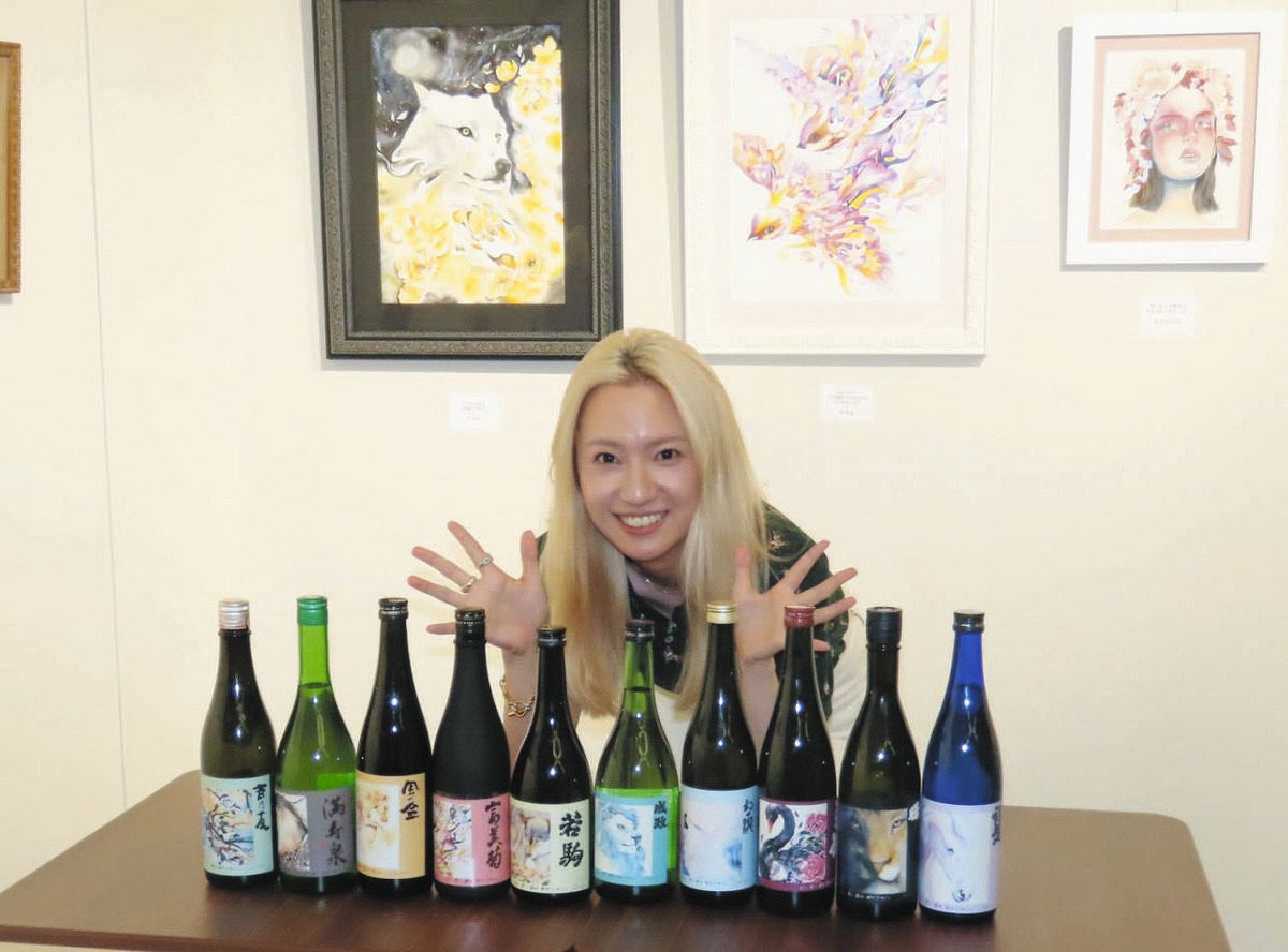 伊東楓 元TBSアナウンサーで画家の伊東楓さん、「ふらっと何も考えずに気軽に来て」 個展開催で取材会：中日スポーツ・東京中日スポーツ