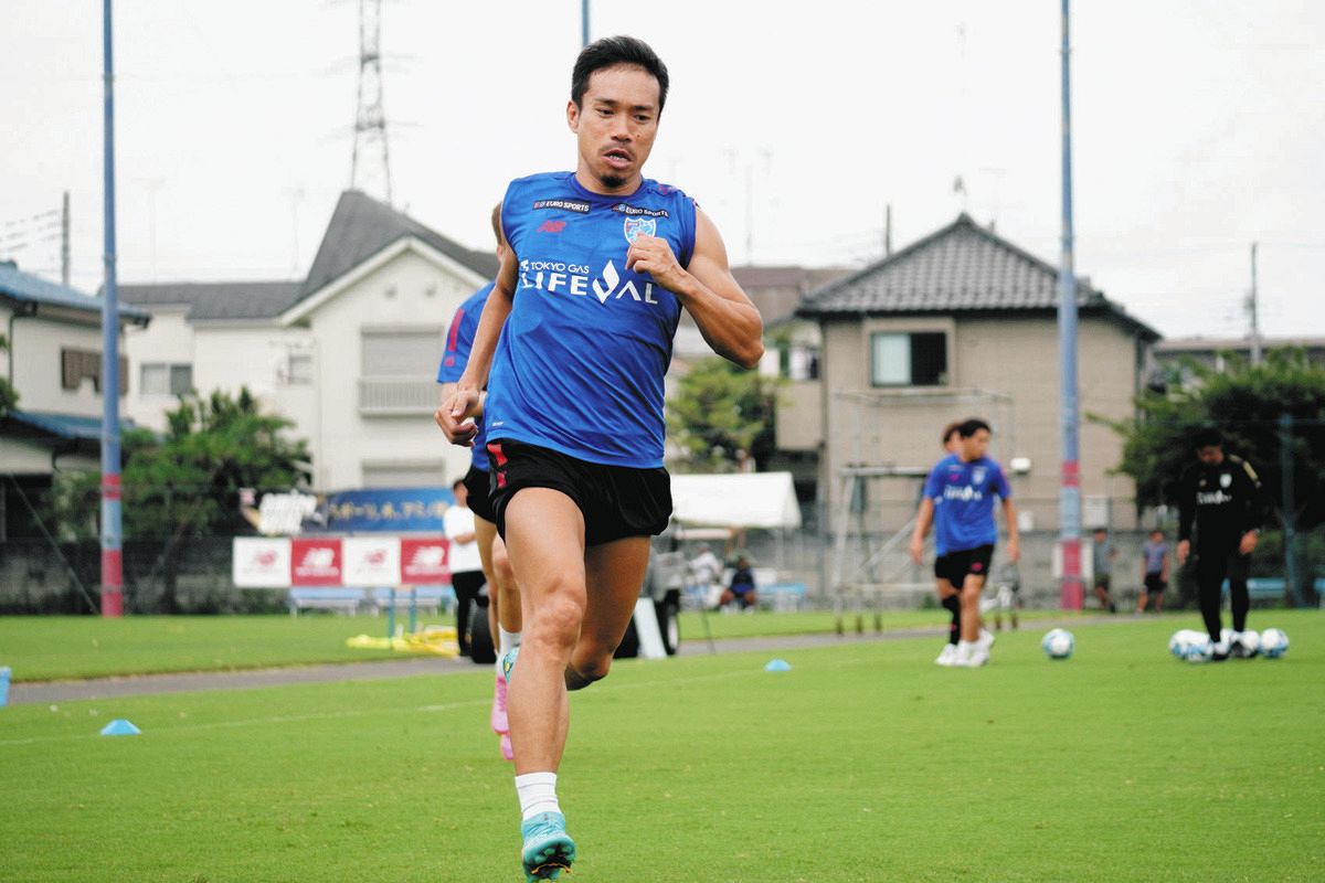 FC東京 2023 クラブ創立25周年 オーセンティック 長友佑都 長友佑都「受け継いできたもの僕たちが示さないと」クラブ創設25周年