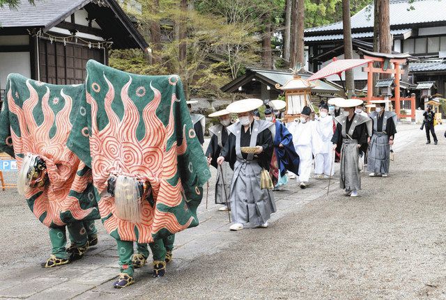 静かにつむぐ歴史と伝統 高山祭が閉幕：中日新聞Web