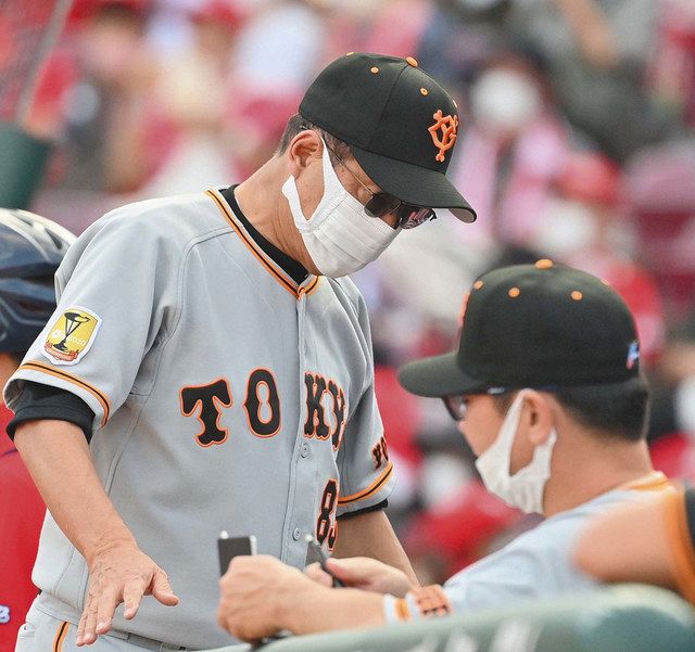 巨人 貧打深刻で痛恨5連敗 ベース踏み忘れアウトにも原監督 いろんなものが出てしまうという 中日スポーツ 東京中日スポーツ