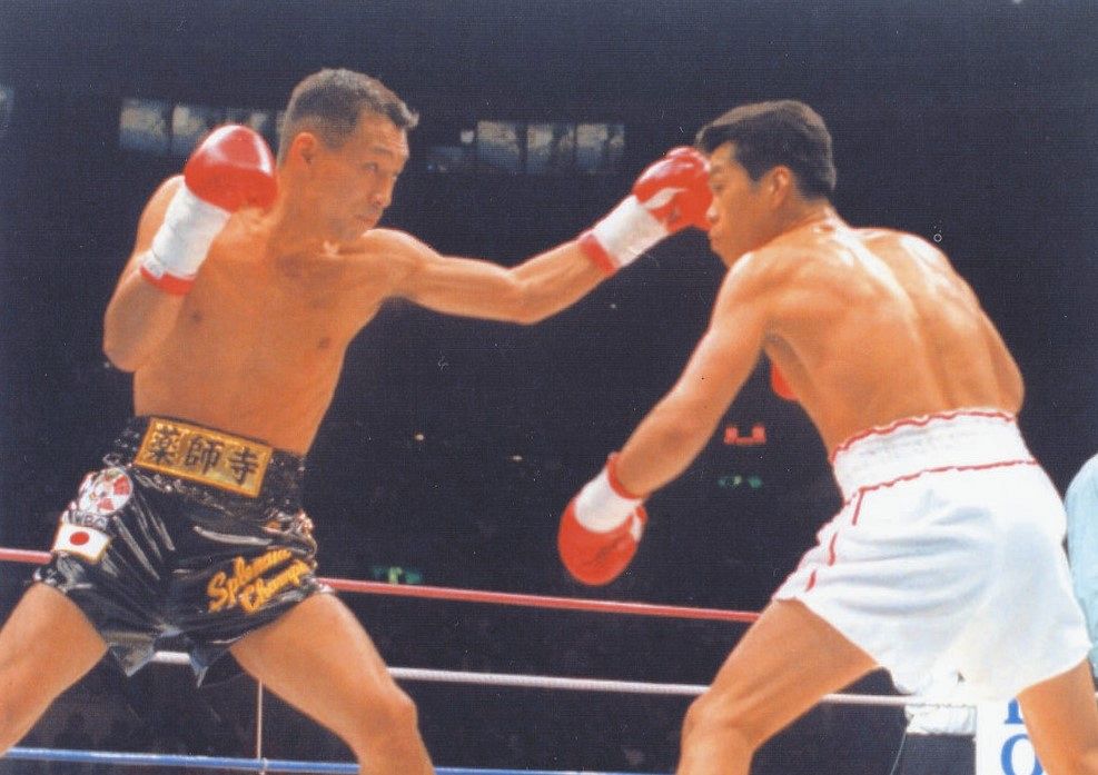 ◇1994年、もうひとつの「国民的行事」初の日本人世界王者同士の統一戦