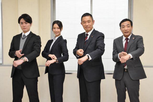 Bg 菜々緒 間宮祥太朗 捜査一課長 に 緊急出動 テレ朝ドラマが豪華コラボ 中日スポーツ 東京中日スポーツ