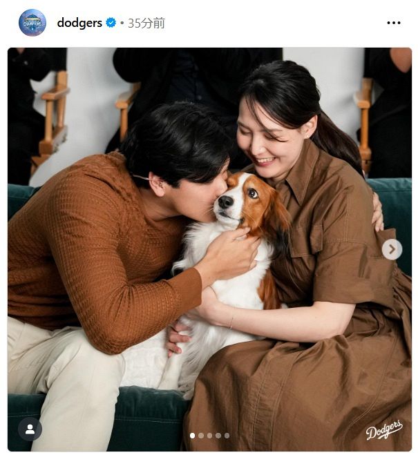 ◇大谷翔平、デコピンの“祝福キス”3連続ショット【実際の投稿】：中日