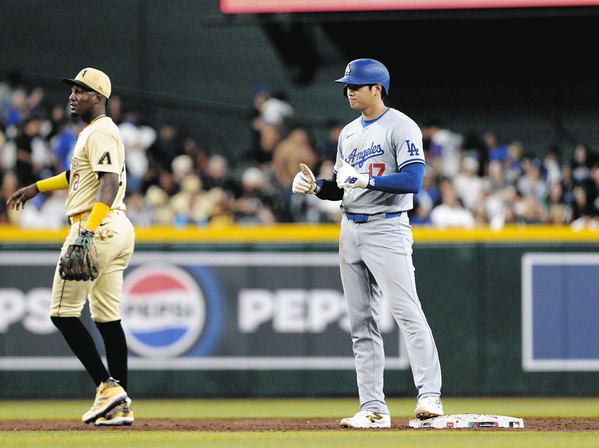 大谷翔平が史上初の「43本塁打、43盗塁」：中日新聞Web