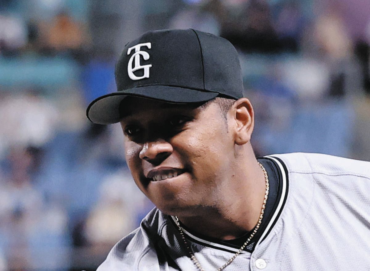 巨人・オコエ瑠偉、悪送球で勝ち越し点献上 7回無死一、二塁、山本の