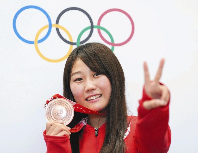 スノーボード銅・村瀬選手「岐阜の空気吸いたい」 一夜明け会見：中日
