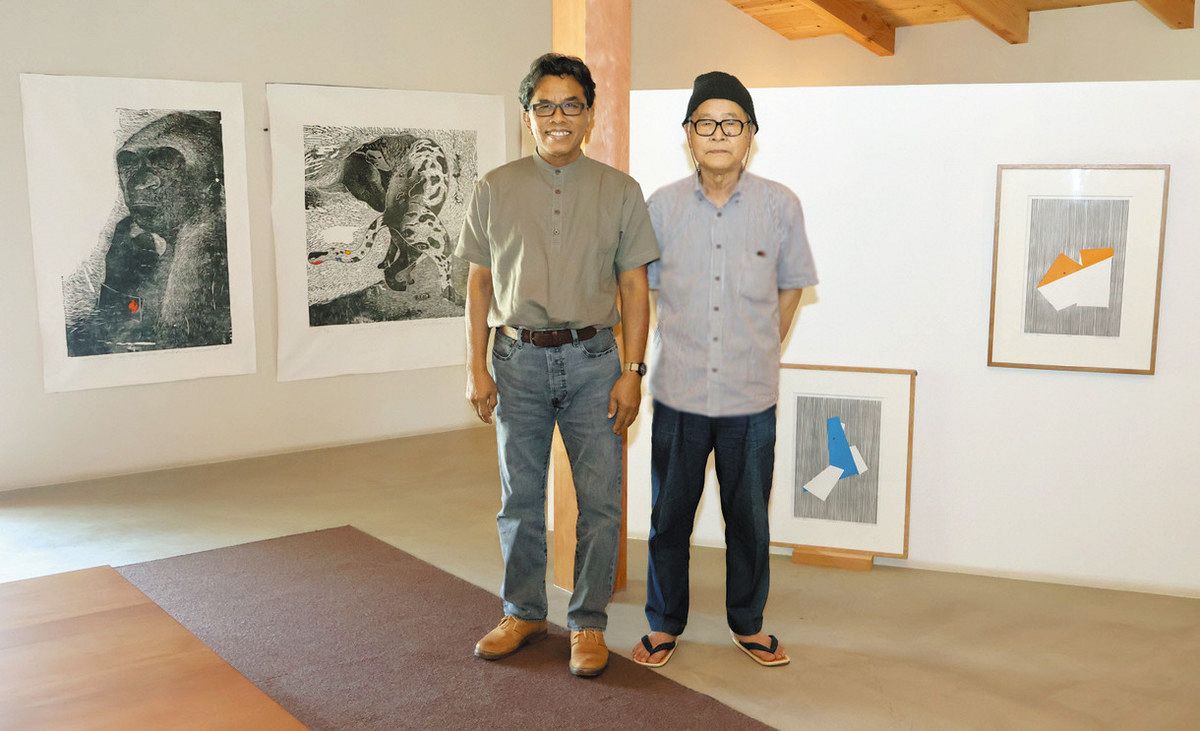 洋画家　　中間冊夫作 個性豊かな木版画 関で県出身・舩坂さんとマレーシア人・サイド