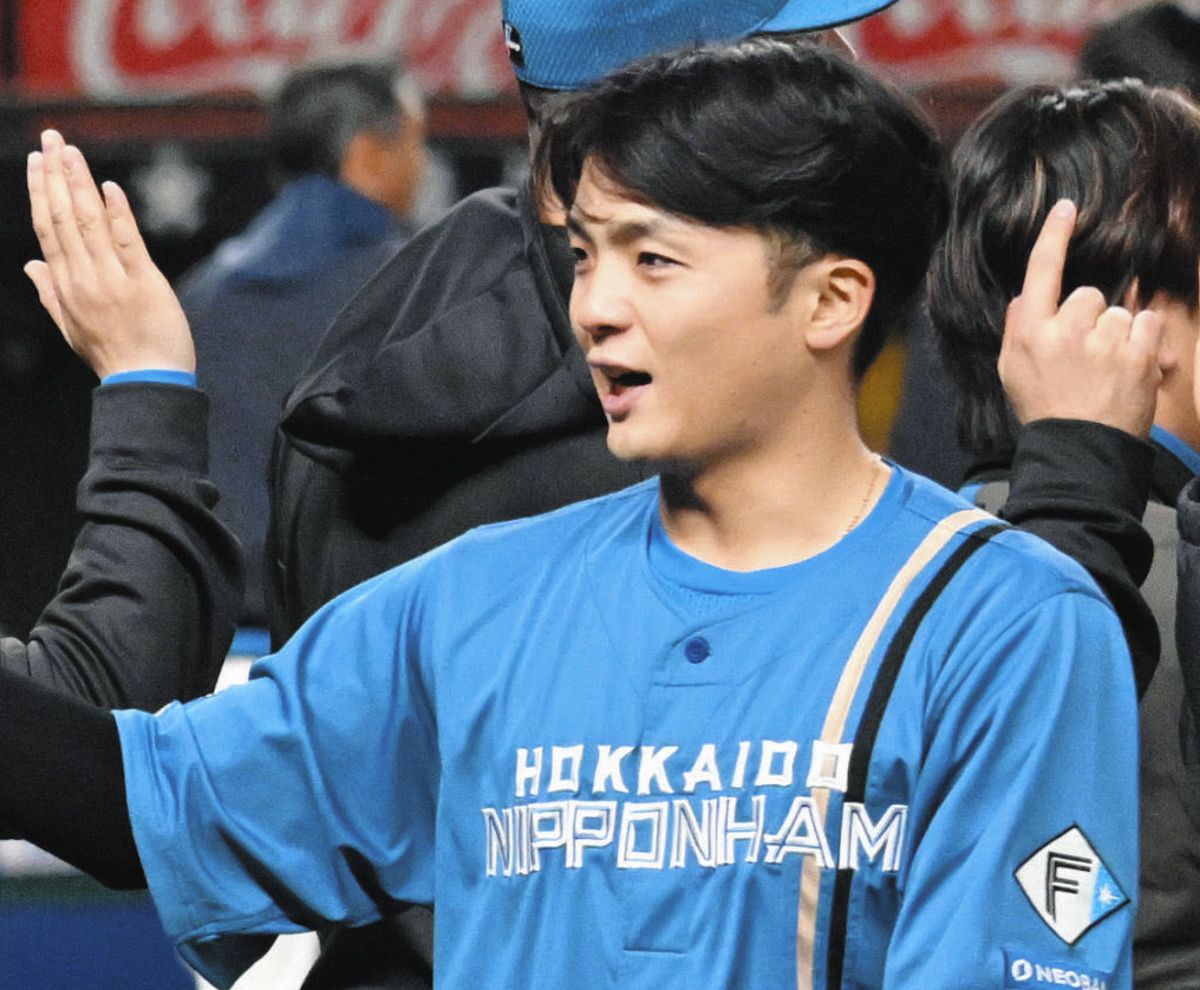 m*o様 日ハム 推しペアオリジナルクッション 郡司裕也選手と野村佑希選手