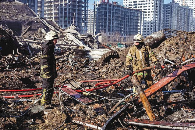 警報 爆音 終わりは 人口半減のキエフ 中日新聞web 警報 爆音 終わりは 人口半減のキエフ 中日新聞web