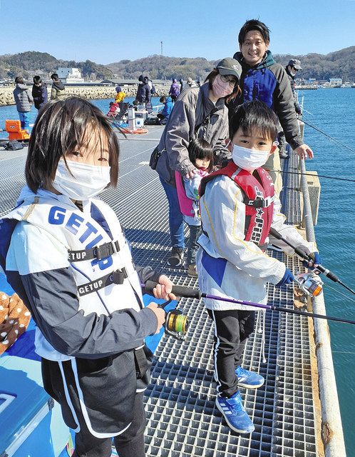 早春の豊浜釣り桟橋 愛知県南知多町 中日スポーツ 東京中日スポーツ