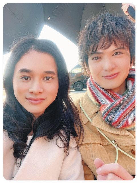 写真】吉高由里子と北村匠海の顔入れ替え面白ショット：中日スポーツ