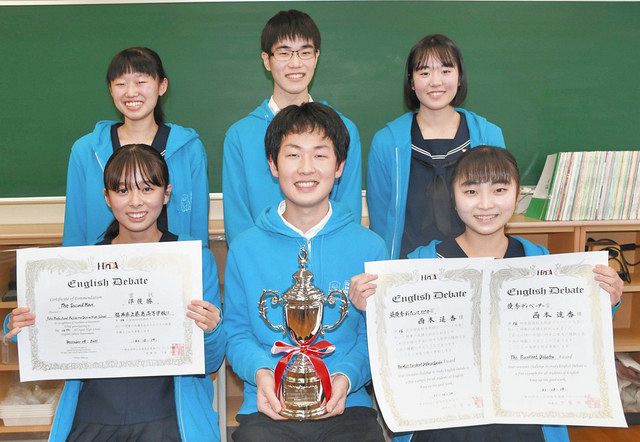 藤島高 結束力で準優勝 全国高校生英語ディベート大会 中日新聞web