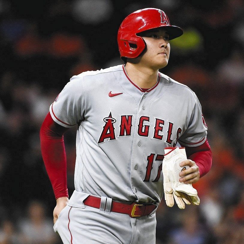 大谷翔平、第1打席で痛烈な右前打 本塁打王争いは43号放ったゲレーロJr