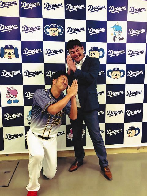 今季で引退の阪神 藤川球児 岩瀬仁紀さんとの豪華ツーショット ライバルとして先輩として 沢山の思い出 2人合わせて652セーブ 中日スポーツ 東京中日スポーツ