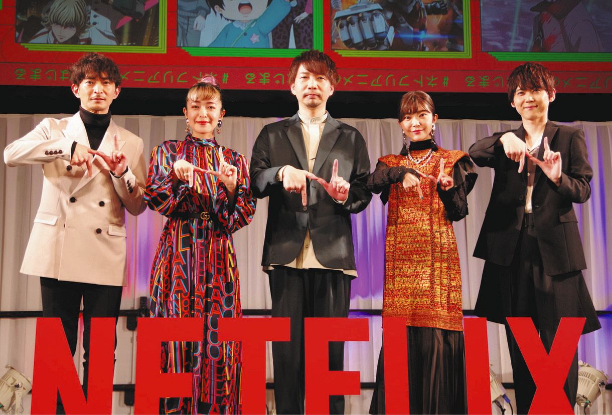ステージに登壇した（左から）津田健次郎、潘めぐみ、諏訪部順一、伊瀬茉莉也、梶裕貴