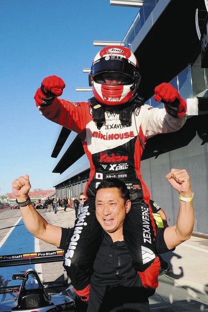 Jujuが女性初の年間王者に、今季初挑戦のジノックスF2000：中