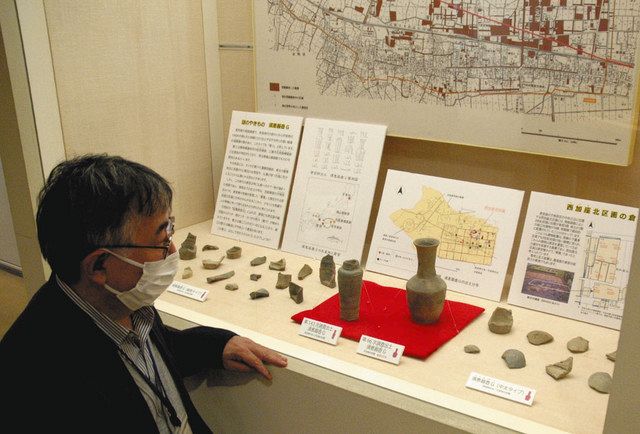 謎の壺状のモノ