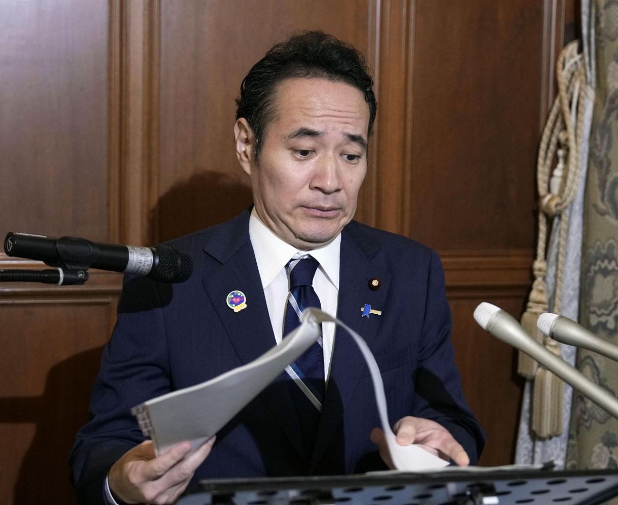 バス無料送迎問題、後日説明へ 簗農相「事実関係を確認中」：中日新聞Web
