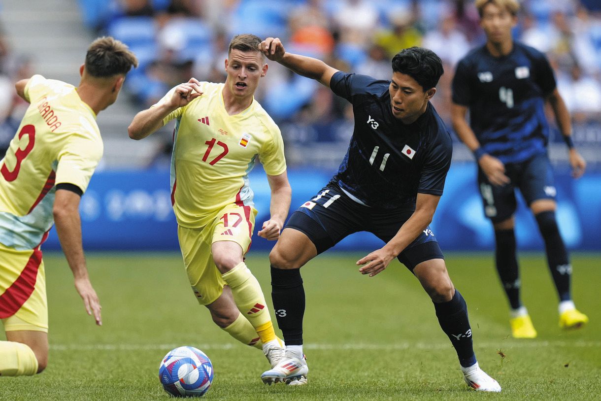 サッカー男子、スペインに完敗…東京五輪のリベンジならず メキシコ以来、56年ぶりメダルの夢は準々決勝で終わる【パリオリンピック 】：中日スポーツ・東京中日スポーツ