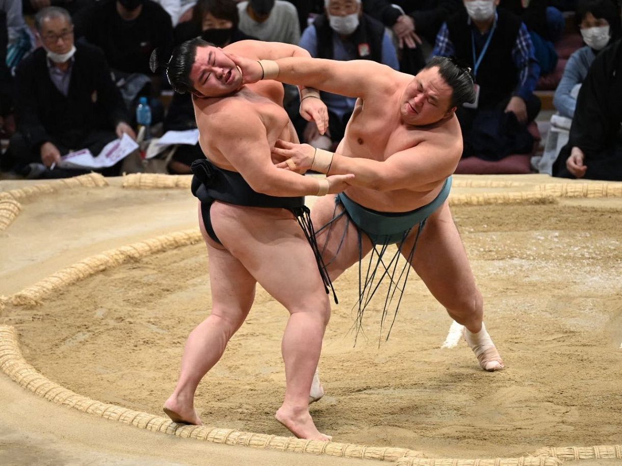 正代が負け越しで大関陥落決定【大相撲九州場所】：中日スポーツ・東京 