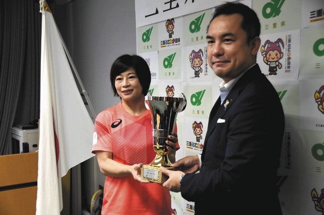 五輪レスリング 金 向田さんに県民栄誉賞 中日新聞web
