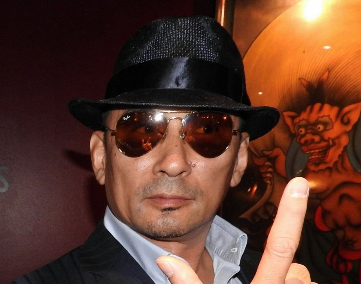 クレイジーケンバンド横山剣とスモーキー・テツニが新型コロナ感染