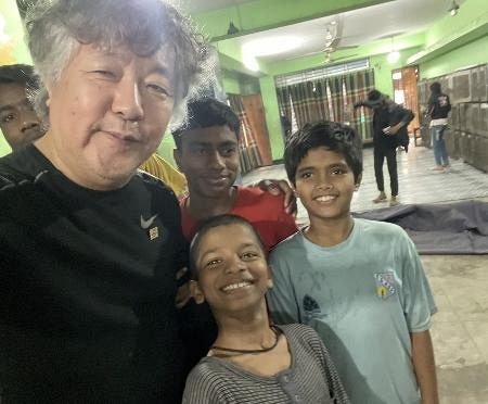 教育は「心の貧困」解決への道 ムハマド・ユヌスさんとの対話:中日新聞Web