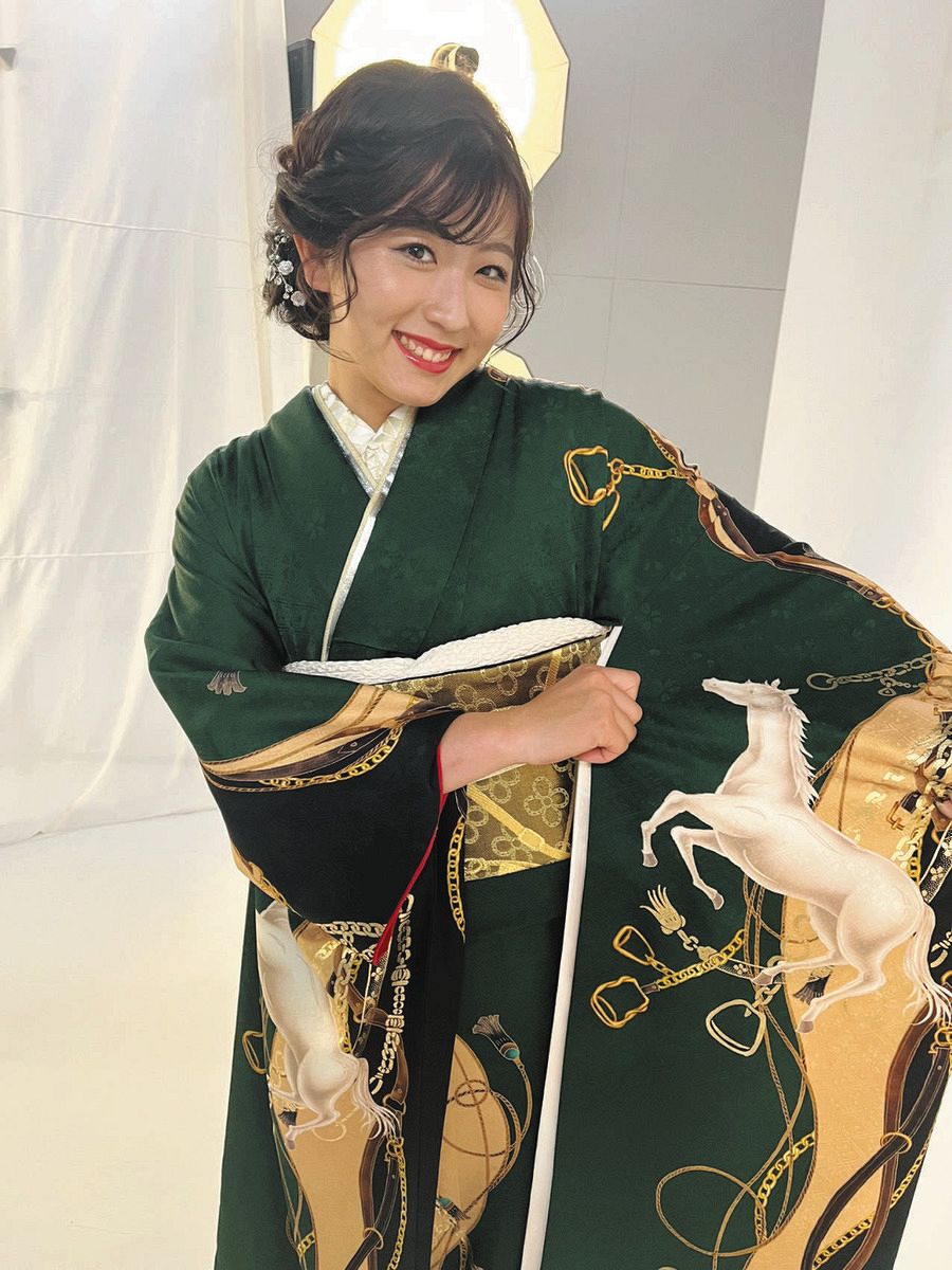 ◇今村聖奈「まるでアイドル」振り袖ショット【写真】：中日スポーツ・東京中日スポーツ