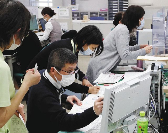 感染層拡大に悲鳴 磐田市立総合病院 看護 医療 介護に人手 中日新聞しずおかweb