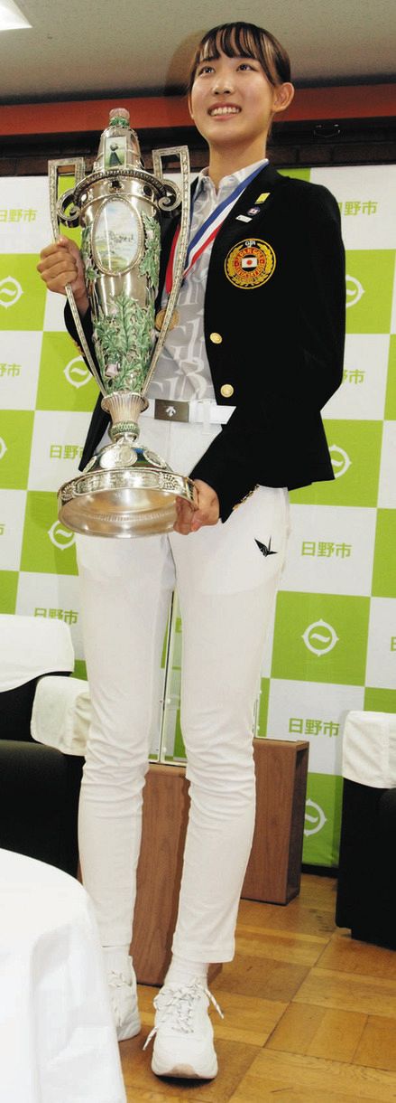 全米女子アマ優勝の高校2年馬場咲希、日野市民スポーツ栄誉賞