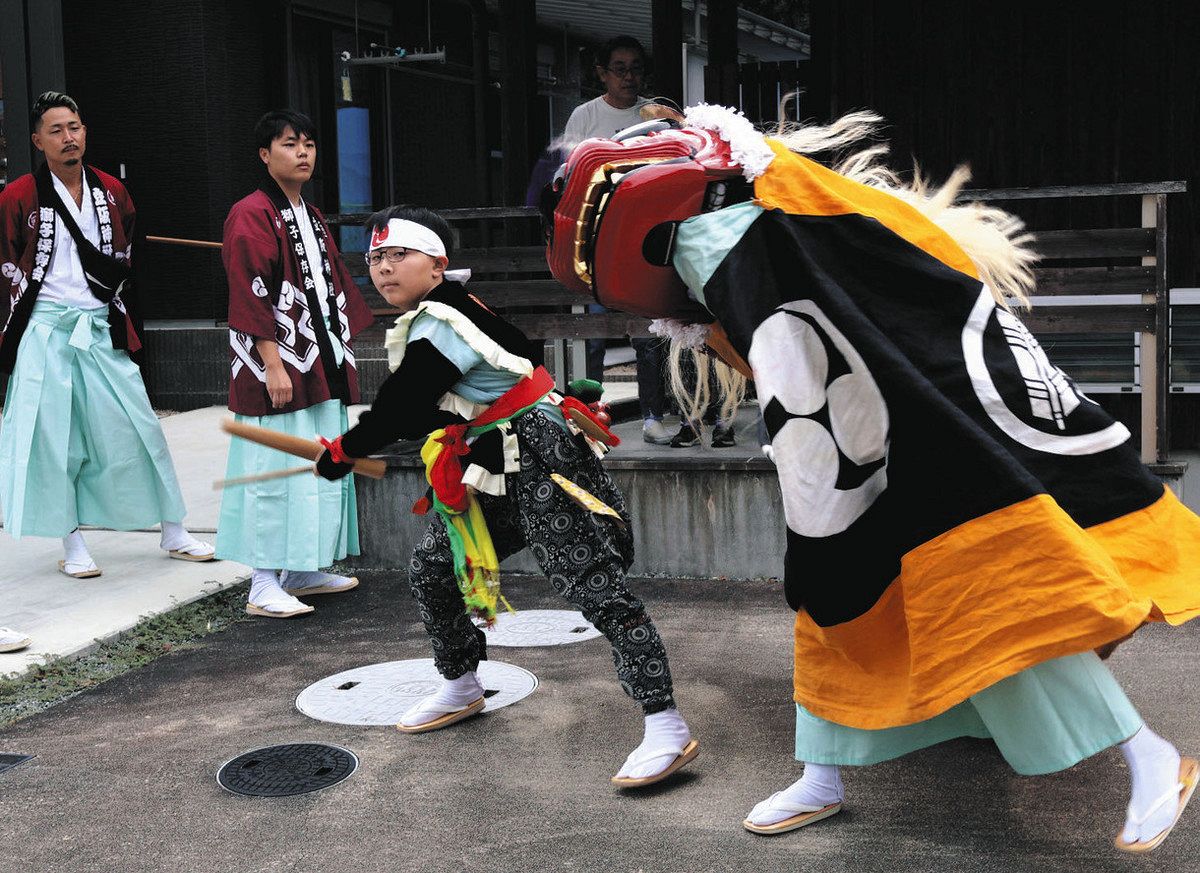 無病息災願い獅子躍動 四日市・立阪神社：中日新聞Web
