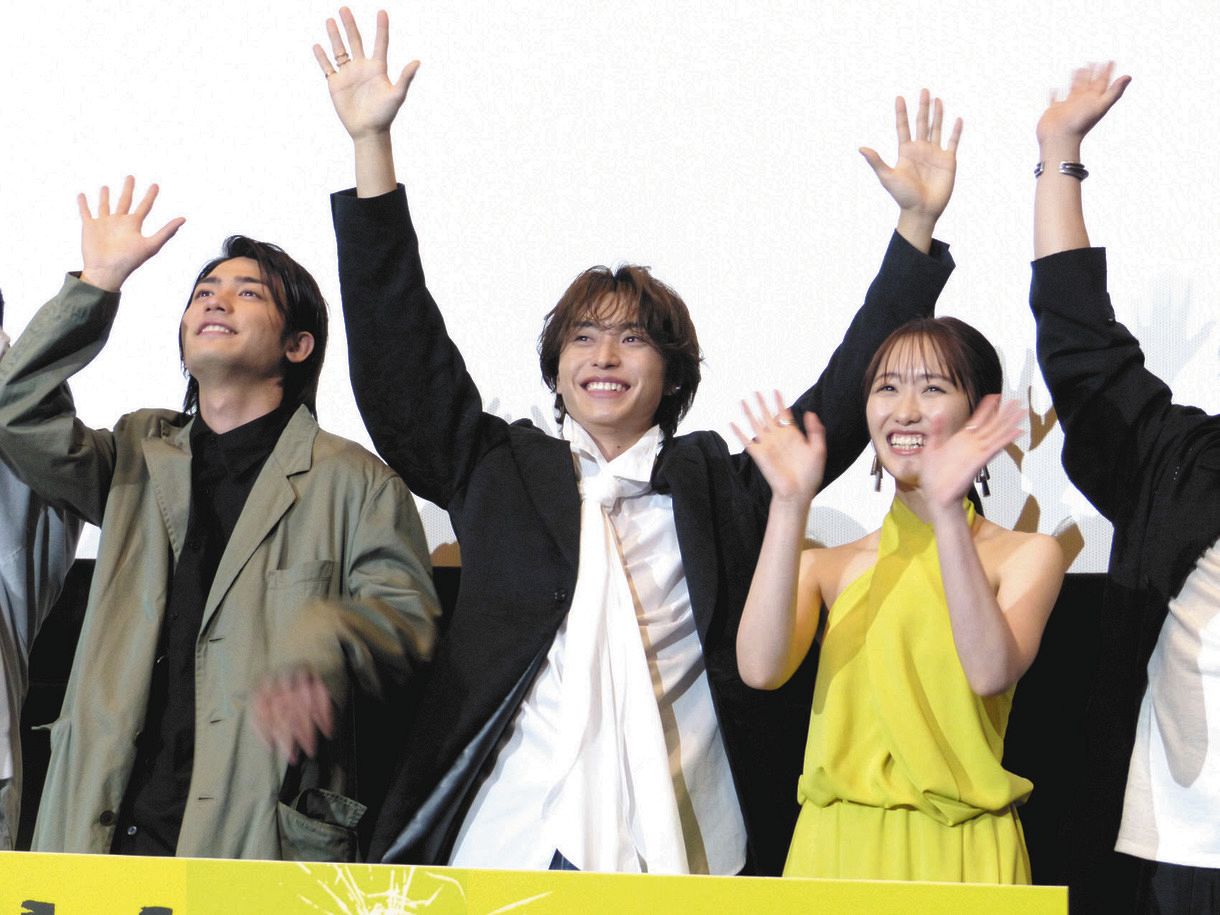 映画初主演の阿部顕嵐 観客に混じりこっそり鑑賞 お客さんの心が動いてる 空気が振動しているうれしい空間だった 中日スポーツ 東京中日スポーツ