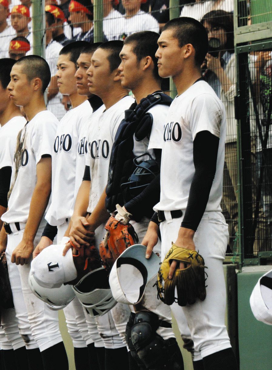 東邦高校硬式野球部選抜記念パーカーMサイズ スポーツ＆アウトドア