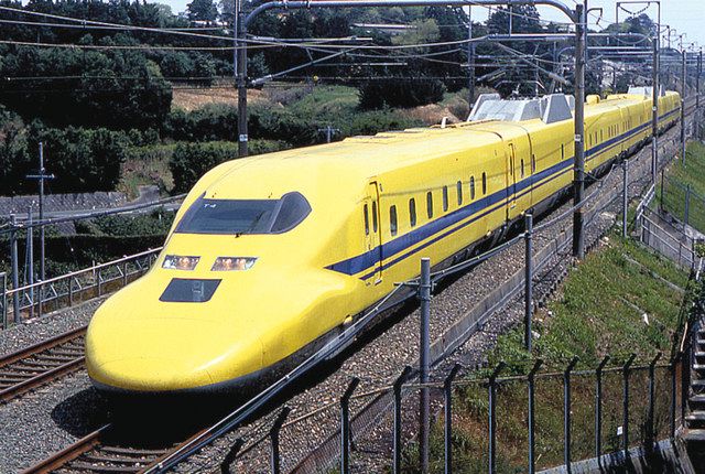 「見ると幸せになれる」ともいわれる「ドクターイエロー」＝ＪＲ東海提供
