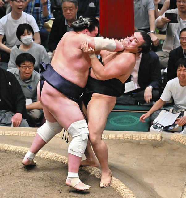 横綱・照ノ富士が８度目の優勝 優勝回数は元横綱北勝海の八角理事長と