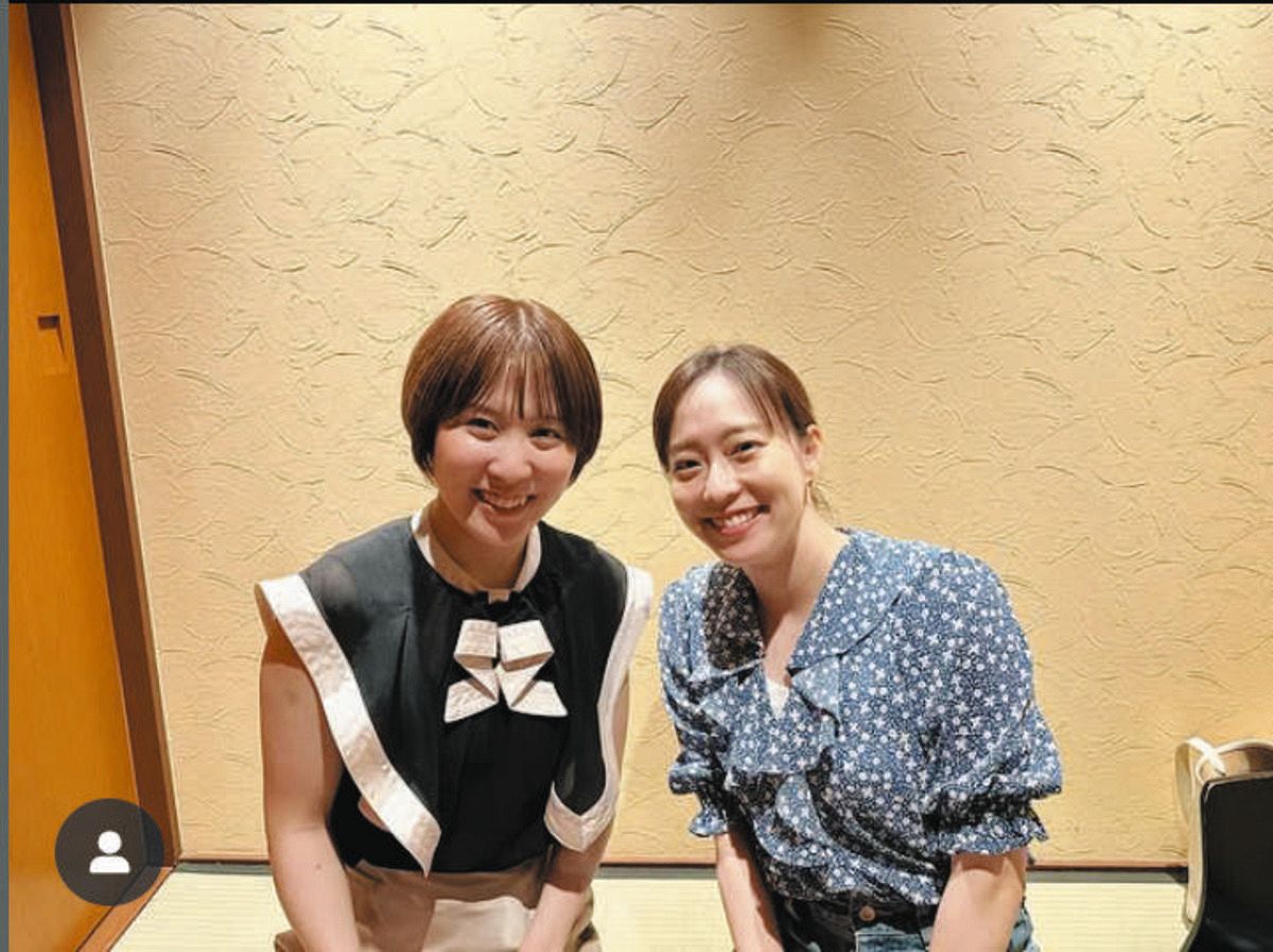 石川佳純& 平野美宇の直筆サイン 1枚の紙の表裏にサイン 2025年最新】平野美宇サインの人気アイテム - メルカリ